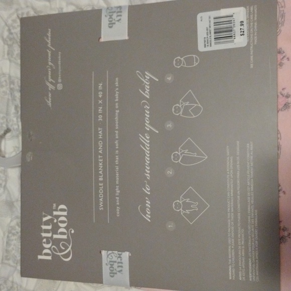 NEW Betty and Bob 2 pc Swaddle Blanket and Hat - Picture 7 of 11